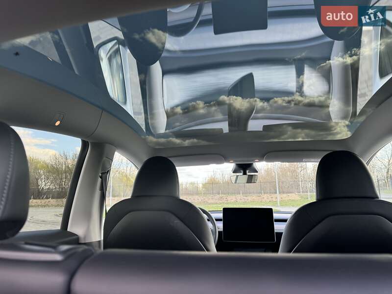 Внедорожник / Кроссовер Tesla Model Y 2023 в Ковеле