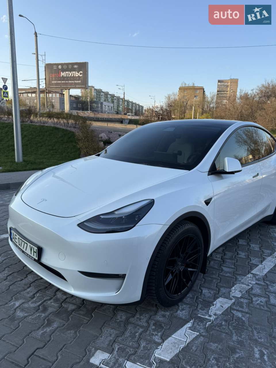 2022 Tesla Model Y - мініатюра 16