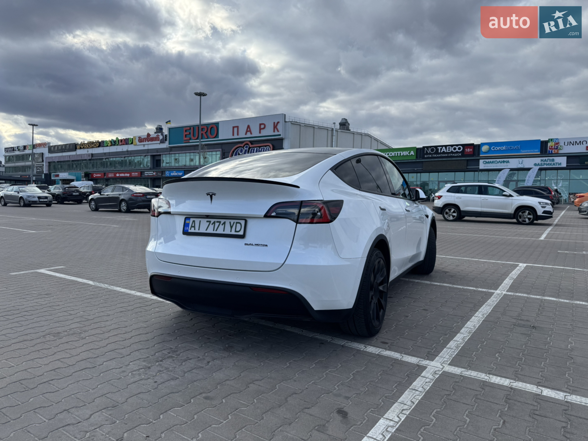 2021 Tesla Model Y - мініатюра 2