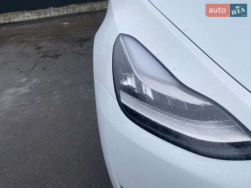 Позашляховик / Кросовер Tesla Model Y 2020 в Києві