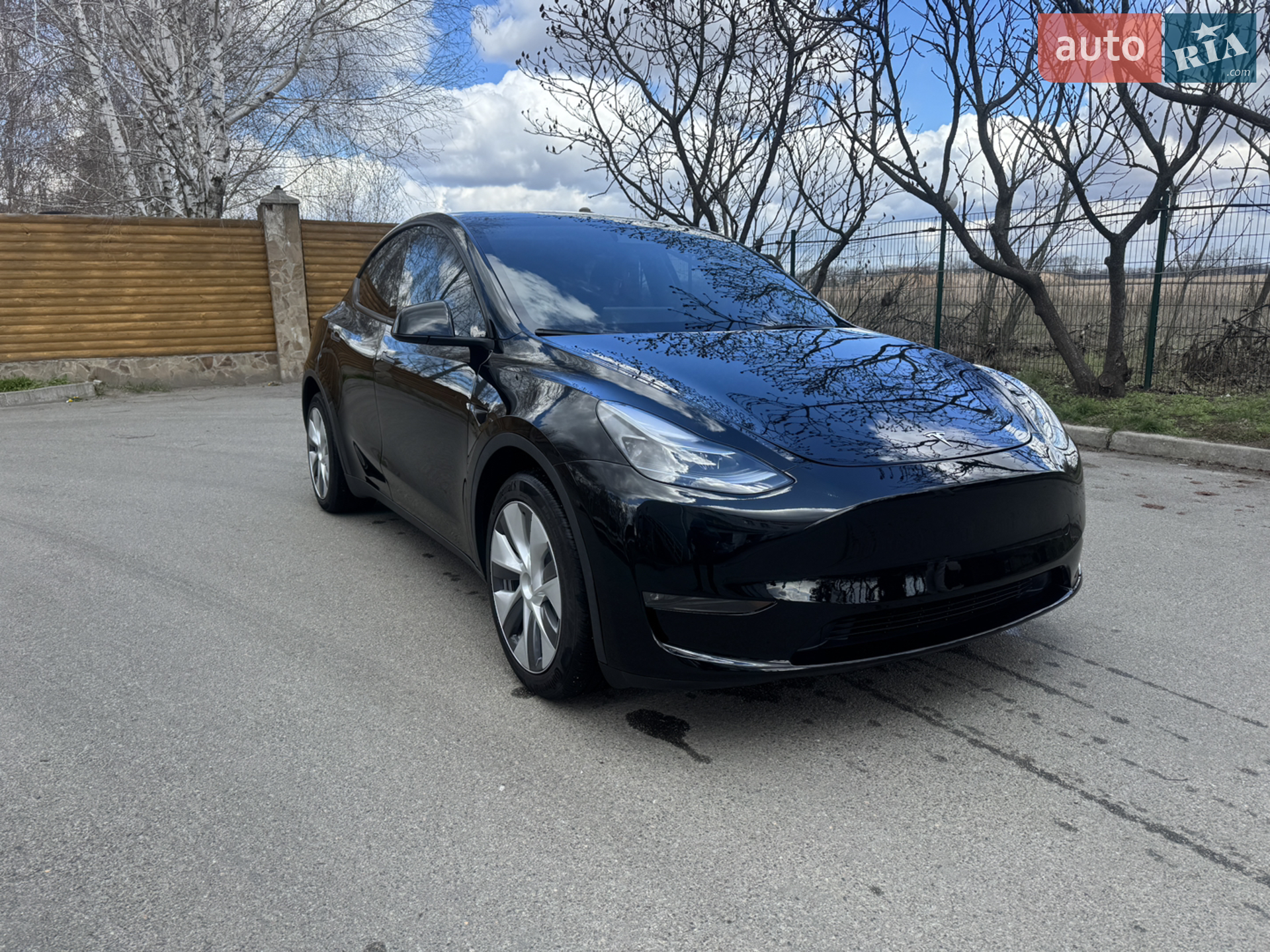 2023 Tesla Model Y - мініатюра 3
