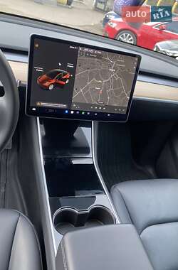 Внедорожник / Кроссовер Tesla Model Y 2020 в 