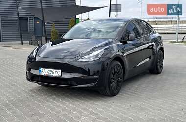 Tesla Model Y 2024 Tesla Model Y 2024
