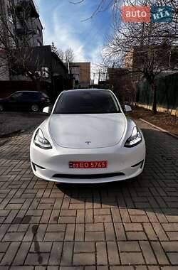 Внедорожник / Кроссовер Tesla Model Y 2023 в 