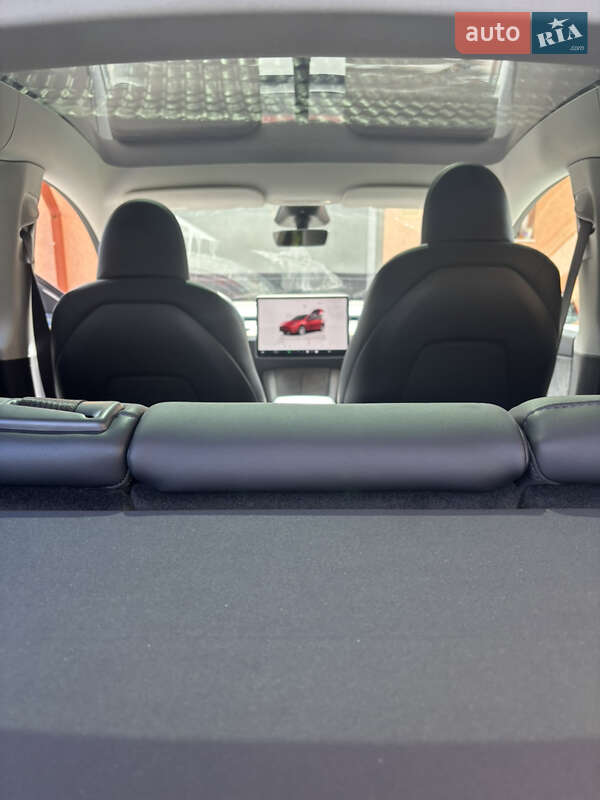 Внедорожник / Кроссовер Tesla Model Y 2023 в Збараже