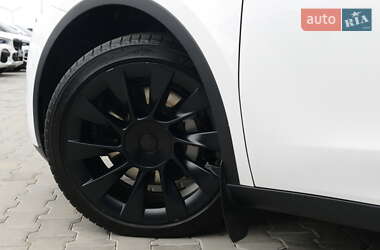Внедорожник / Кроссовер Tesla Model Y 2022 в 