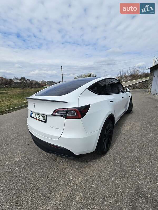 Внедорожник / Кроссовер Tesla Model Y 2022 в Киеве