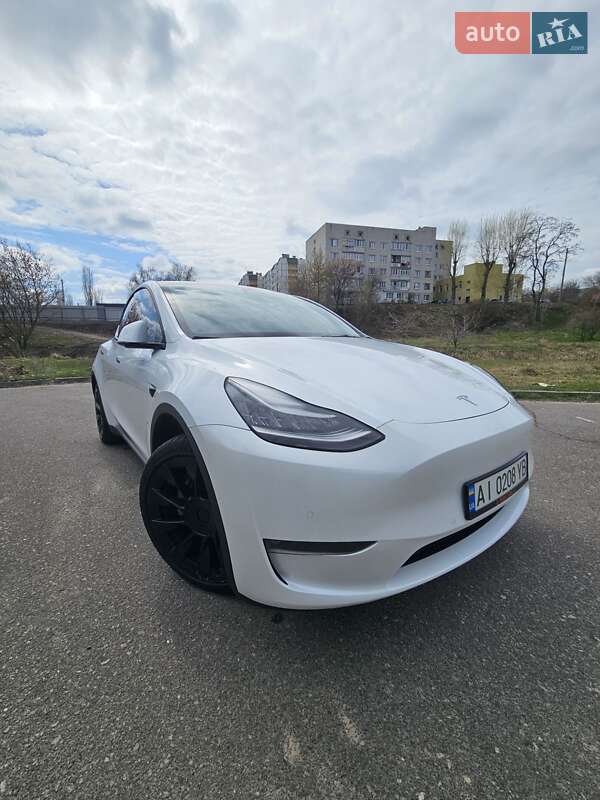 Внедорожник / Кроссовер Tesla Model Y 2022 в Киеве