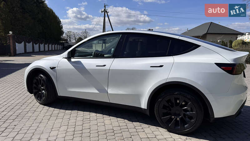 Внедорожник / Кроссовер Tesla Model Y 2024 в Тернополе фото 24 Внедорожник / Кроссовер Tesla Model Y 2024 в Тернополе