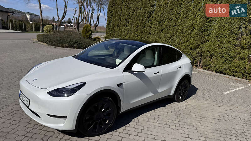 Внедорожник / Кроссовер Tesla Model Y 2024 в Тернополе фото 28 Внедорожник / Кроссовер Tesla Model Y 2024 в Тернополе