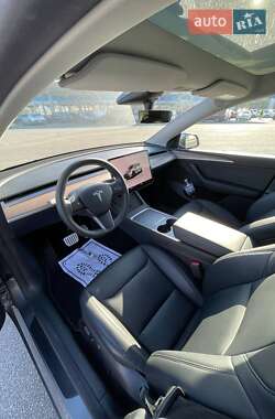 Внедорожник / Кроссовер Tesla Model Y 2023 в 