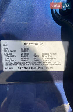 Внедорожник / Кроссовер Tesla Model Y 2021 в 