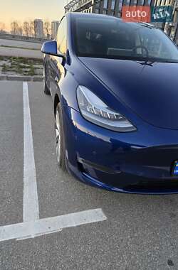 Внедорожник / Кроссовер Tesla Model Y 2022 в 