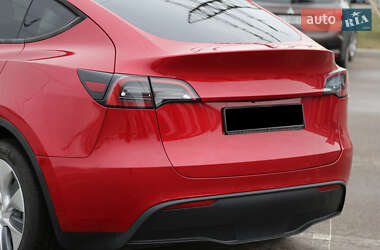 Внедорожник / Кроссовер Tesla Model Y 2020 в 