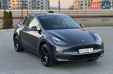Внедорожник / Кроссовер Tesla Model Y 2024 в 