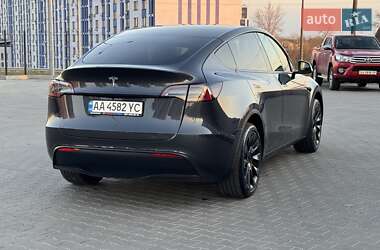 Внедорожник / Кроссовер Tesla Model Y 2024 в 