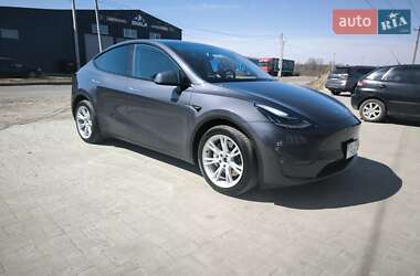 Внедорожник / Кроссовер Tesla Model Y 2023 в 