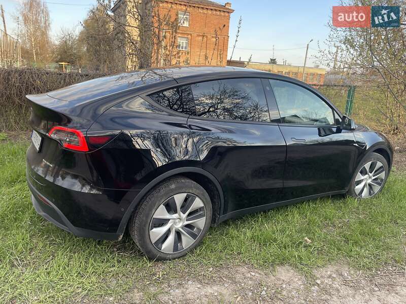 Внедорожник / Кроссовер Tesla Model Y 2021 в Харькове