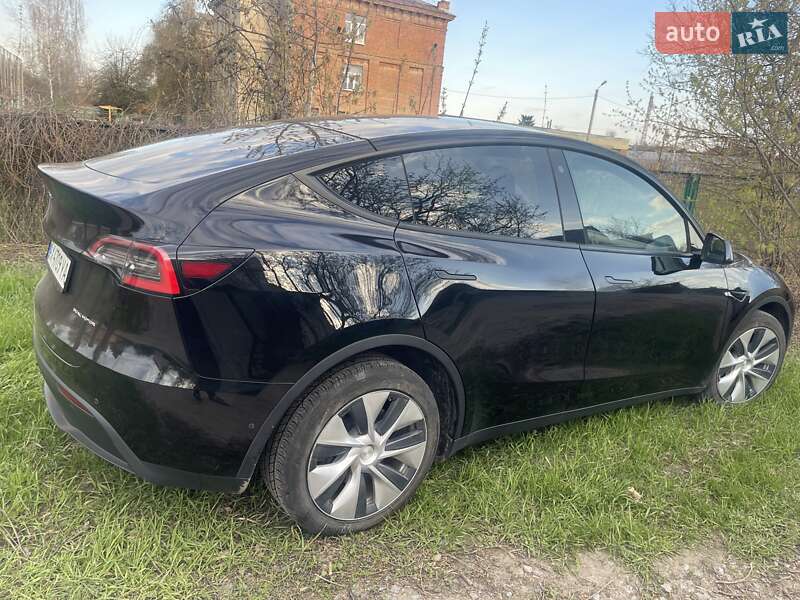 Внедорожник / Кроссовер Tesla Model Y 2021 в Харькове