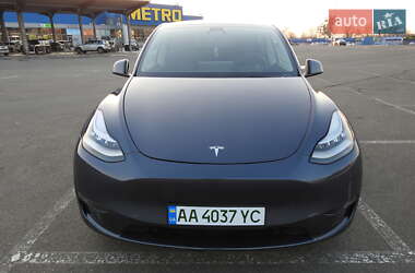 Внедорожник / Кроссовер Tesla Model Y 2023 в 