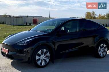 Tesla Model Y 2022 Tesla Model Y 2022