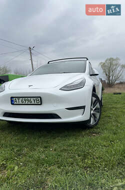 Внедорожник / Кроссовер Tesla Model Y 2023 в Ивано-Франковске