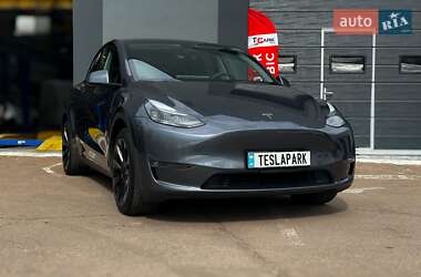 Внедорожник / Кроссовер Tesla Model Y 2023 в 