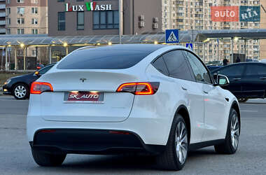 Внедорожник / Кроссовер Tesla Model Y 2022 в 