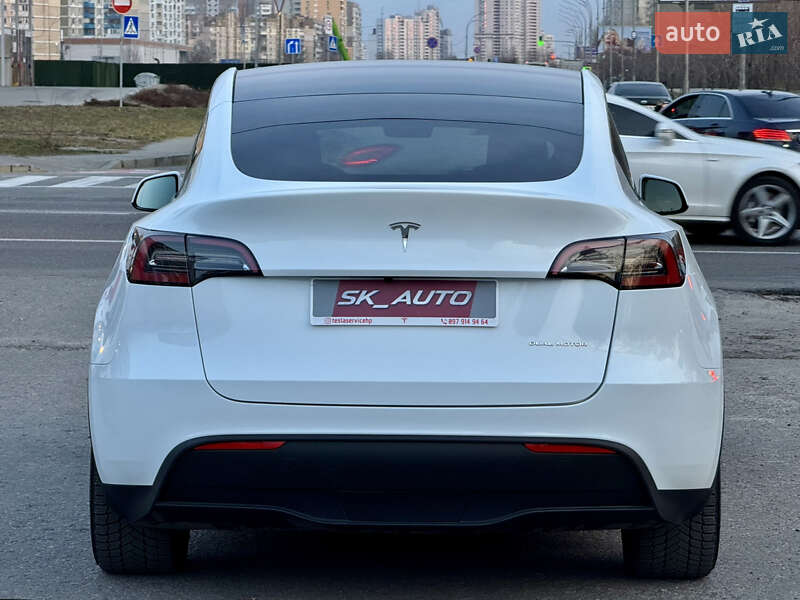 Позашляховик / Кросовер Tesla Model Y 2022 в Києві
