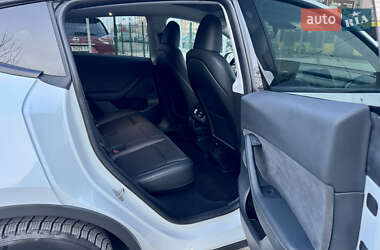 Внедорожник / Кроссовер Tesla Model Y 2022 в 