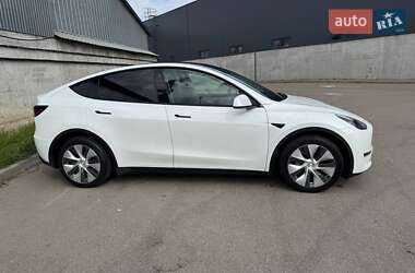 Внедорожник / Кроссовер Tesla Model Y 2022 в 