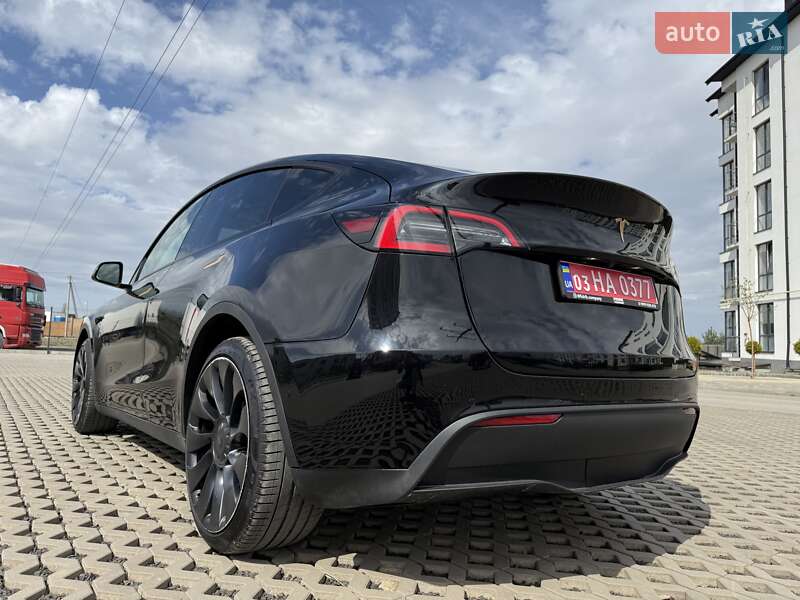 Внедорожник / Кроссовер Tesla Model Y 2022 в Луцке