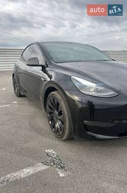 Внедорожник / Кроссовер Tesla Model Y 2023 в 