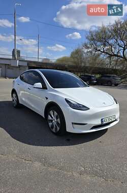 Внедорожник / Кроссовер Tesla Model Y 2022 в 