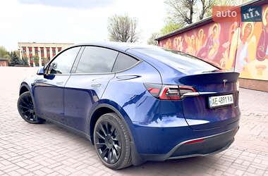 Позашляховик / Кросовер Tesla Model Y 2023 в 