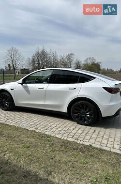 Внедорожник / Кроссовер Tesla Model Y 2022 в 
