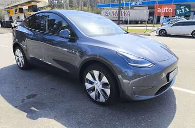 Внедорожник / Кроссовер Tesla Model Y 2023 в 