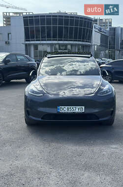 Внедорожник / Кроссовер Tesla Model Y 2021 в 