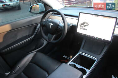 Внедорожник / Кроссовер Tesla Model Y 2021 в 