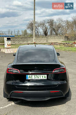 Позашляховик / Кросовер Tesla Model Y 2022 в 