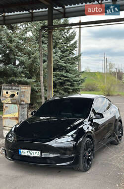 Позашляховик / Кросовер Tesla Model Y 2022 в 