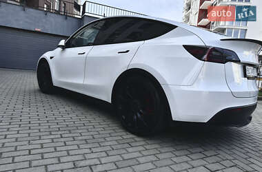 Позашляховик / Кросовер Tesla Model Y 2023 в Львові