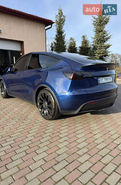 Внедорожник / Кроссовер Tesla Model Y 2022 в 