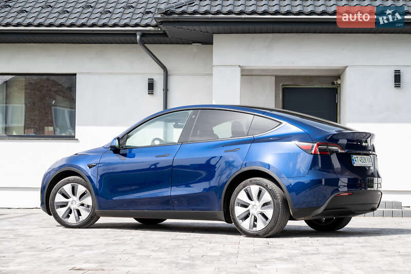 Позашляховик / Кросовер Tesla Model Y 2023 в Коломиї