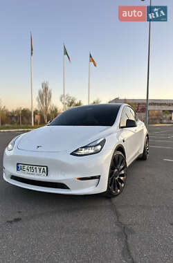 Tesla Model Y 2021