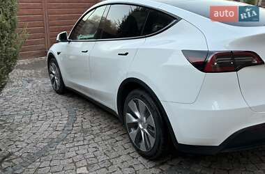 Внедорожник / Кроссовер Tesla Model Y 2022 в 