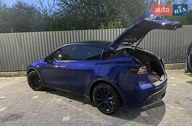 Внедорожник / Кроссовер Tesla Model Y 2021 в 