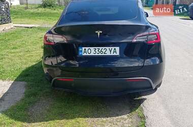 Внедорожник / Кроссовер Tesla Model Y 2021 в 