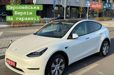 Tesla Model Y 2023 Tesla Model Y 2023