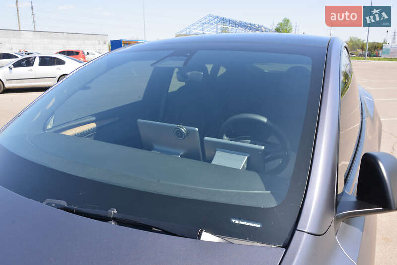 Позашляховик / Кросовер Tesla Model Y 2022 в Полтаві